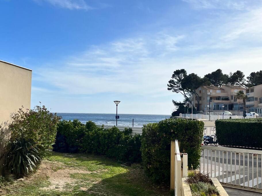 Studio Cosy Avec Terrasse Sur La Plage ลาแซน-ซูร์-แมร์ ภายนอก รูปภาพ